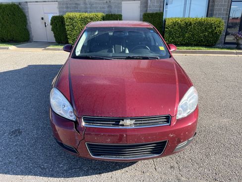 Used 2011 Chevrolet Impala LT w/ Luxury Edition Package FWD image 6