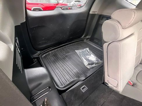 Used 2022 Honda CR-V EX-L image 28