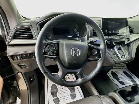 Used 2019 Honda Odyssey EX-L image 12