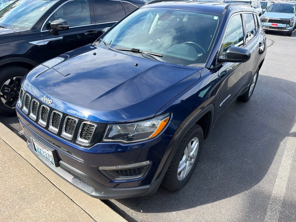 Used 2021 Jeep Compass Sport w/ Cold Weather Group AWD/4WD image 2