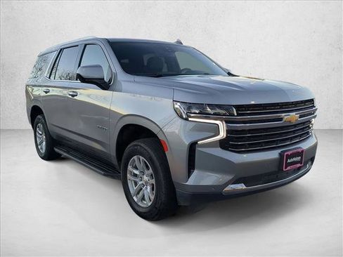 Used 2024 Chevrolet Tahoe LT image 3