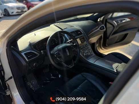 Used 2018 Lincoln MKZ Reserve image 22