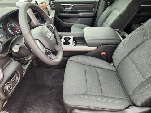 New 2026 RAM 1500 Big Horn AWD/4WD image 12