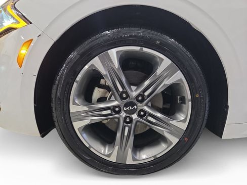 Used 2024 Kia K5 EX w/ EX Premium Package FWD image 31