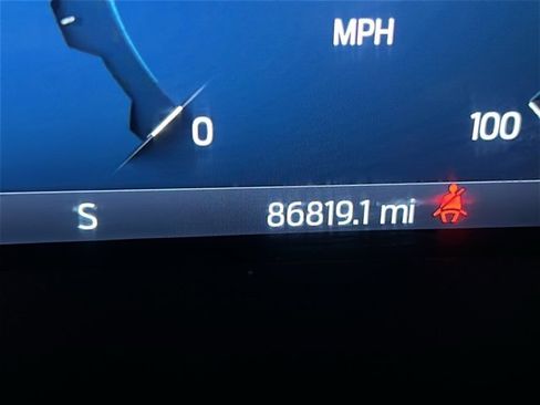 Used 2024 Ford F350 Lariat w/ Black Appearance Package image 23