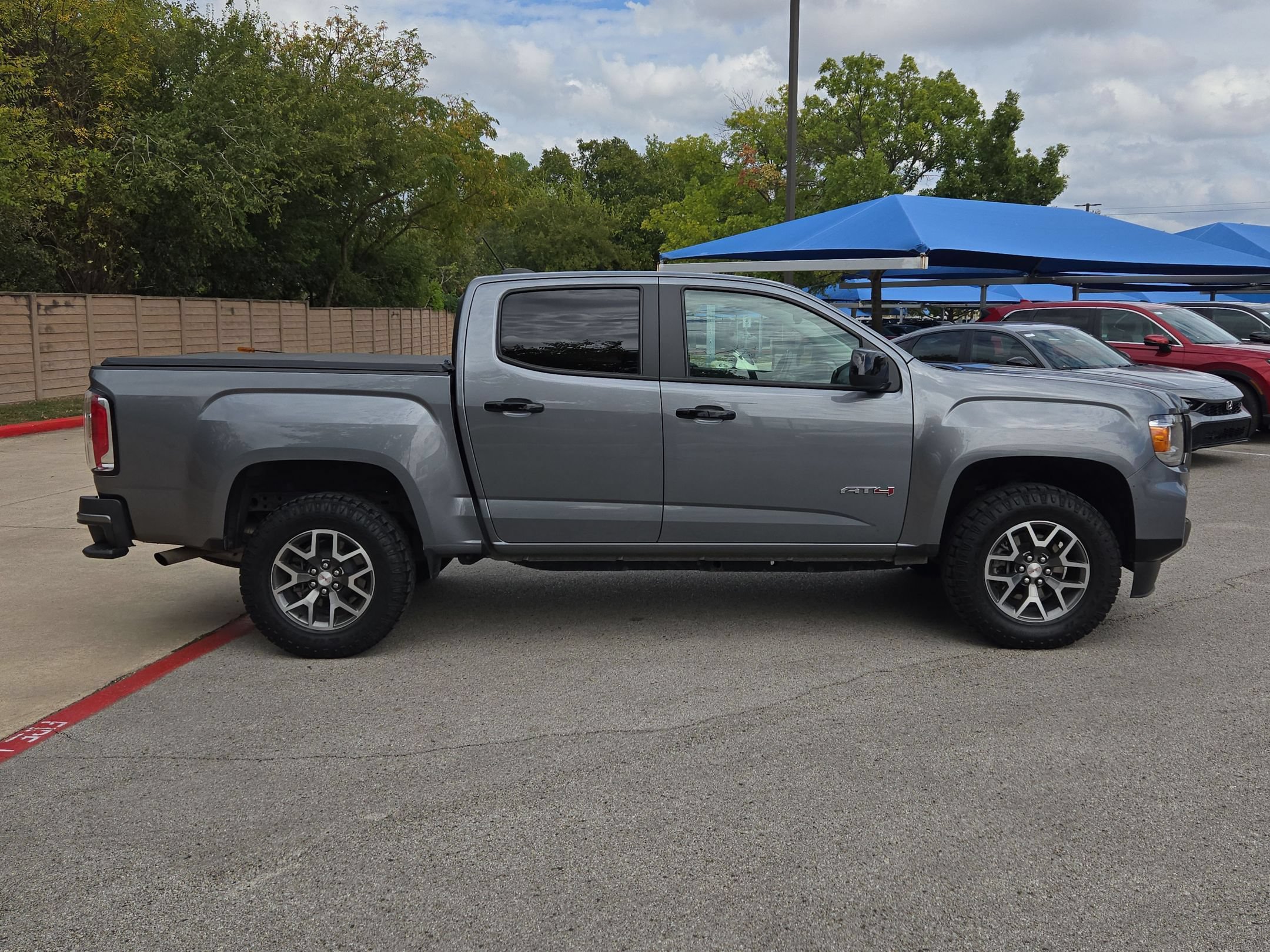 Used 2021 GMC Canyon AT4 w/ Driver Alert Package AWD/4WD image 2