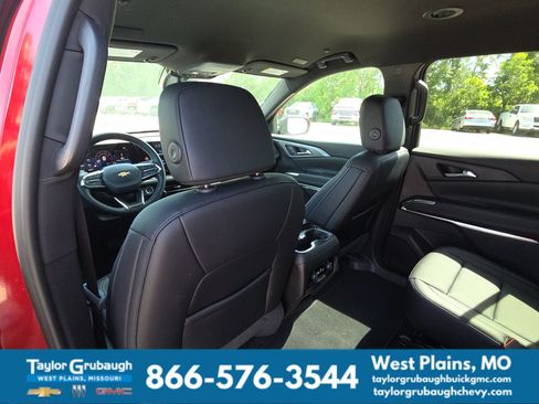 Used 2026 Chevrolet Traverse LT AWD/4WD image 27