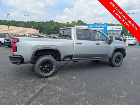 New 2026 Chevrolet Silverado 2500 ZR2 AWD/4WD image 8
