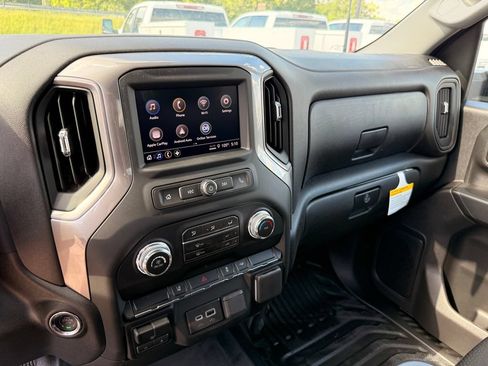 New 2026 GMC Sierra 2500 Pro w/ Convenience Package RWD image 17