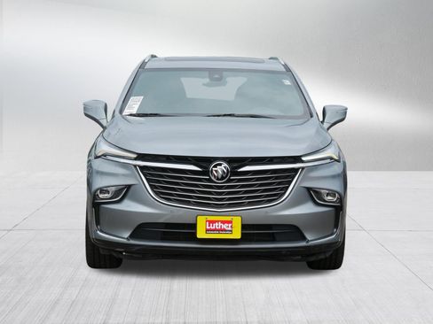 Used 2023 Buick Enclave Essence w/ Experience Buick Package AWD/4WD image 2