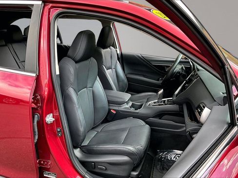 Used 2024 Subaru Outback Limited image 8