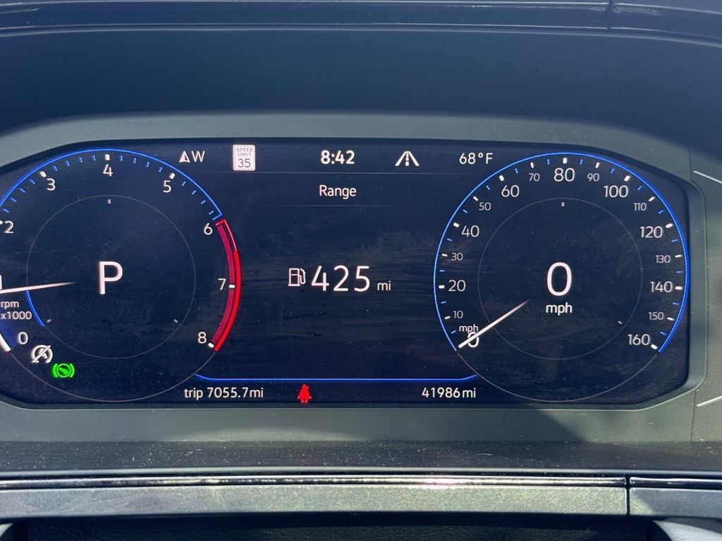 Certified 2023 Volkswagen Taos SEL AWD/4WD image 18