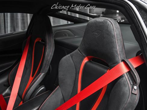 Used 2022 McLaren 720S Performance RWD image 21
