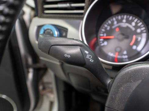 Used 2019 Ford Mustang Premium RWD image 29