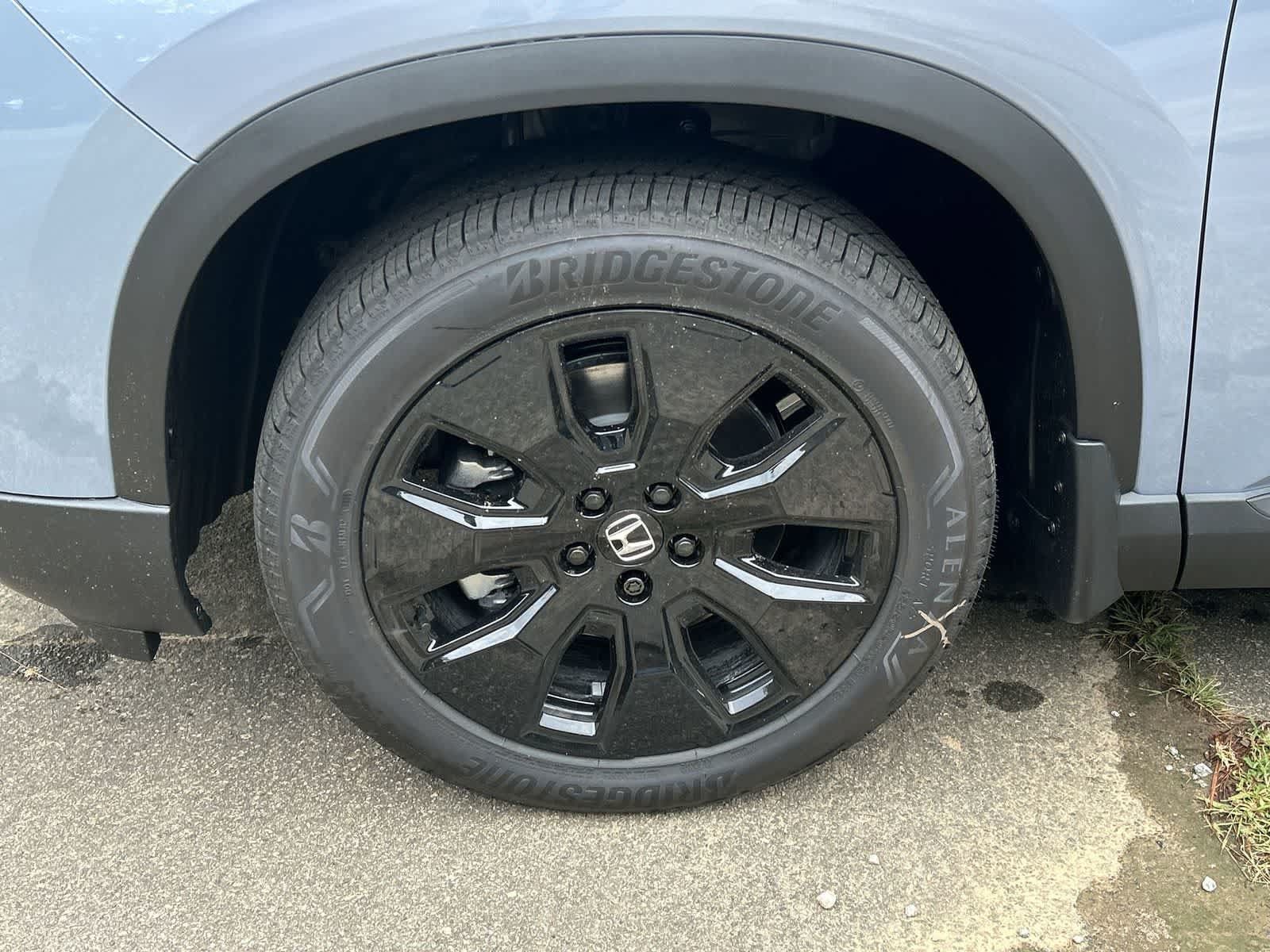 New 2026 Honda Pilot Black Edition image 7