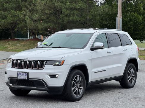 Used 2019 Jeep Grand Cherokee Limited w/ Luxury Group II AWD/4WD image 3