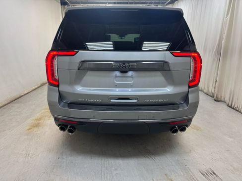 Used 2024 GMC Yukon XL Denali Ultimate image 9