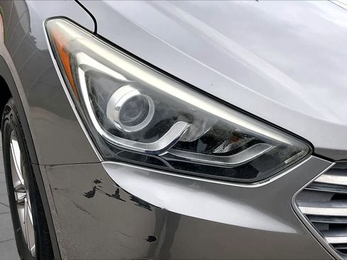 Used 2017 Hyundai Santa Fe Sport FWD image 27