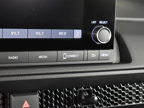 Used 2025 Honda CR-V Sport image 29