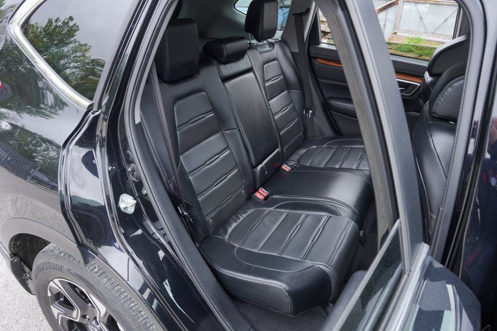 Used 2017 Honda CR-V Touring image 29