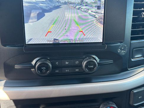 Used 2023 Ford F150 XLT image 12