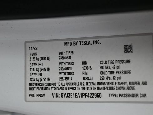 Used 2023 Tesla Model 3 Standard Range RWD image 6