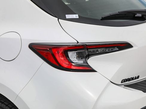 New 2026 Toyota Corolla SE image 9