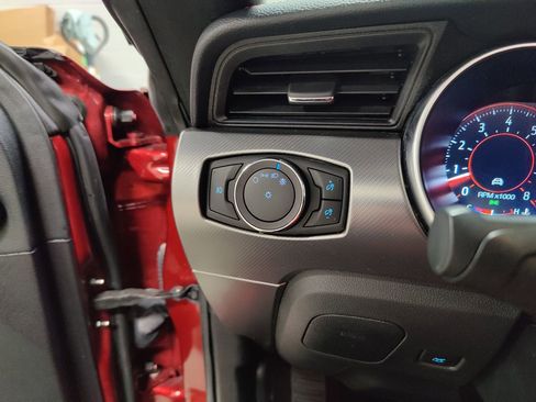 Used 2019 Ford Mustang GT Premium w/ Equipment Group 401A RWD image 27