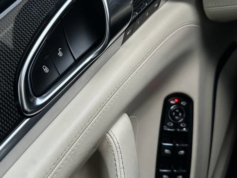 Used 2016 Porsche Panamera Turbo S image 23