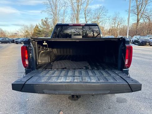 Used 2022 GMC Sierra 1500 SLT w/ SLT Convenience Package image 11