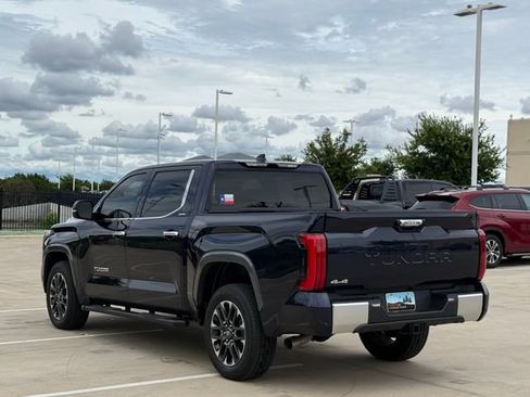 Used 2025 Toyota Tundra Limited AWD/4WD image 8