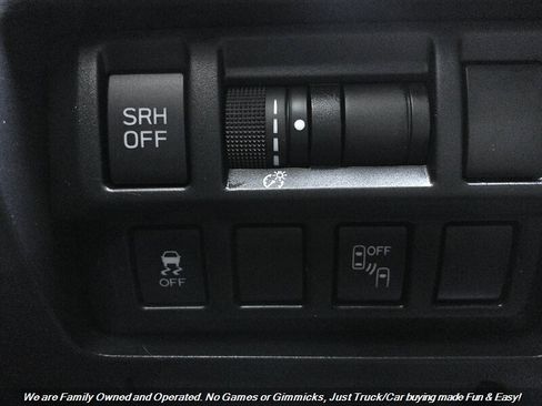 Used 2018 Subaru Crosstrek 2.0i Limited image 38