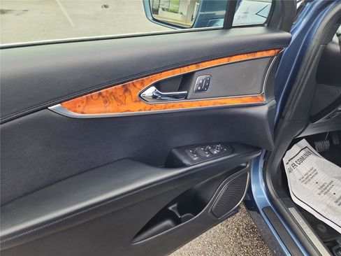 Used 2018 Lincoln MKX Reserve image 10