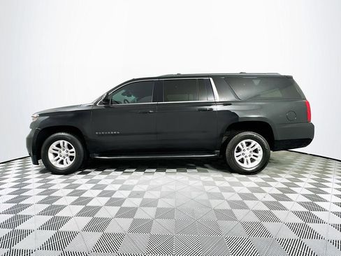 Used 2020 Chevrolet Suburban LT image 16
