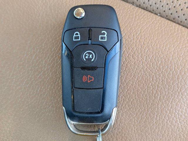 Certified 2022 Ford F350 Lariat w/ Lariat Value Package AWD/4WD image 32