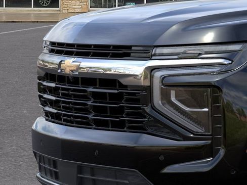 New 2026 Chevrolet Suburban LS AWD/4WD image 13