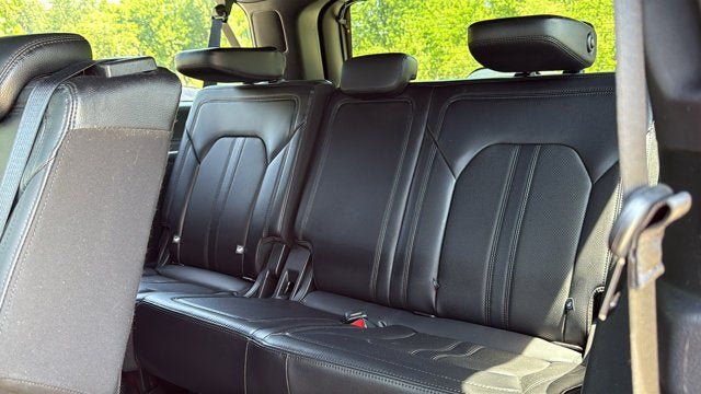 Used 2021 Ford Expedition Max Limited AWD/4WD image 30