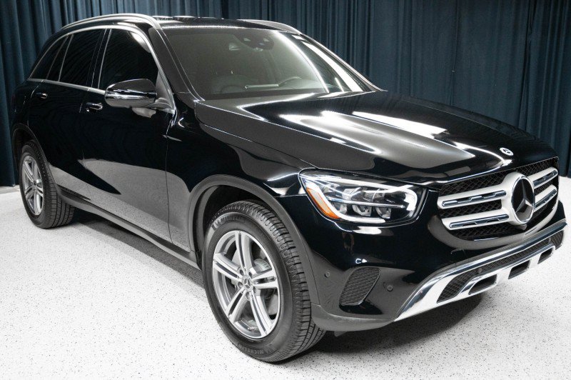 Certified 2022 Mercedes-Benz GLC 300 4MATIC image 3