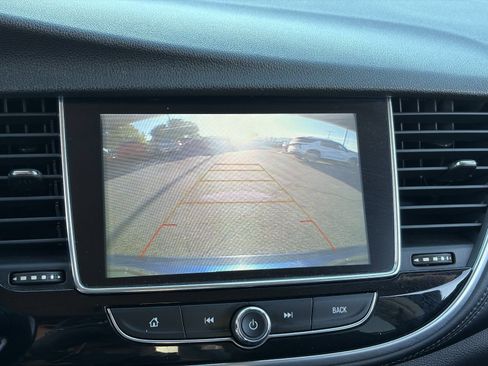 Certified 2019 Buick Encore Preferred FWD image 28