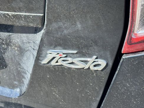 Used 2019 Ford Fiesta SE image 21