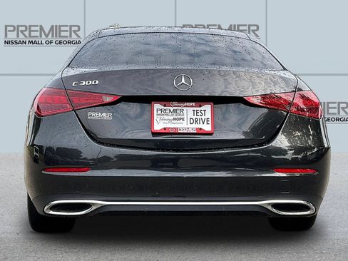 Used 2022 Mercedes-Benz C 300 Sedan image 6