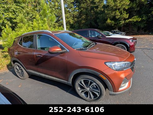 Used 2021 Buick Encore GX Select FWD image 2