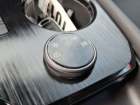 New 2026 Nissan Rogue Platinum w/ Platinum Premium Package image 16