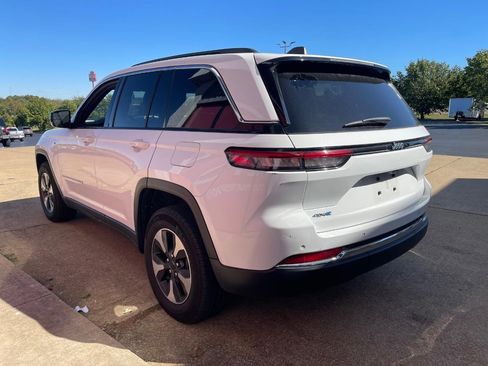 Used 2024 Jeep Grand Cherokee Limited 4xe image 4