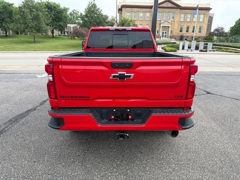 Used 2022 Chevrolet Silverado 2500 LTZ w/ LTZ Plus Package AWD/4WD image 4