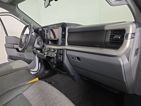 Certified 2025 Ford F250 XLT image 22