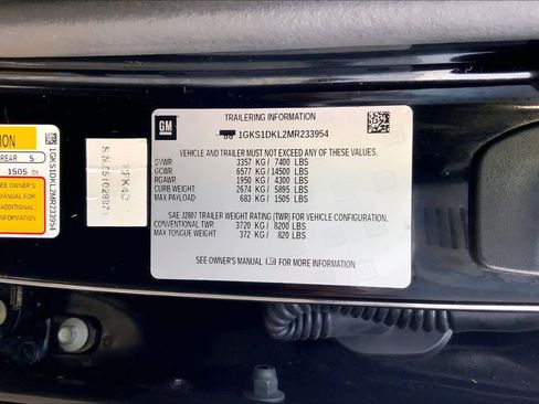 Used 2021 GMC Yukon Denali w/ Denali Ultimate Package image 31