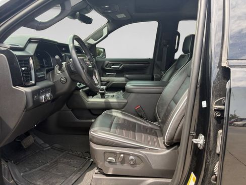 Used 2023 GMC Sierra 1500 AT4X AWD/4WD image 16
