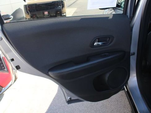 Used 2022 Honda HR-V Sport image 19