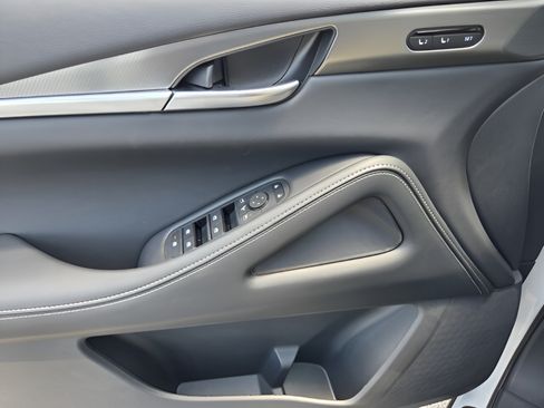 New 2027 INFINITI QX65 Luxe w/ Cargo Package AWD/4WD image 18